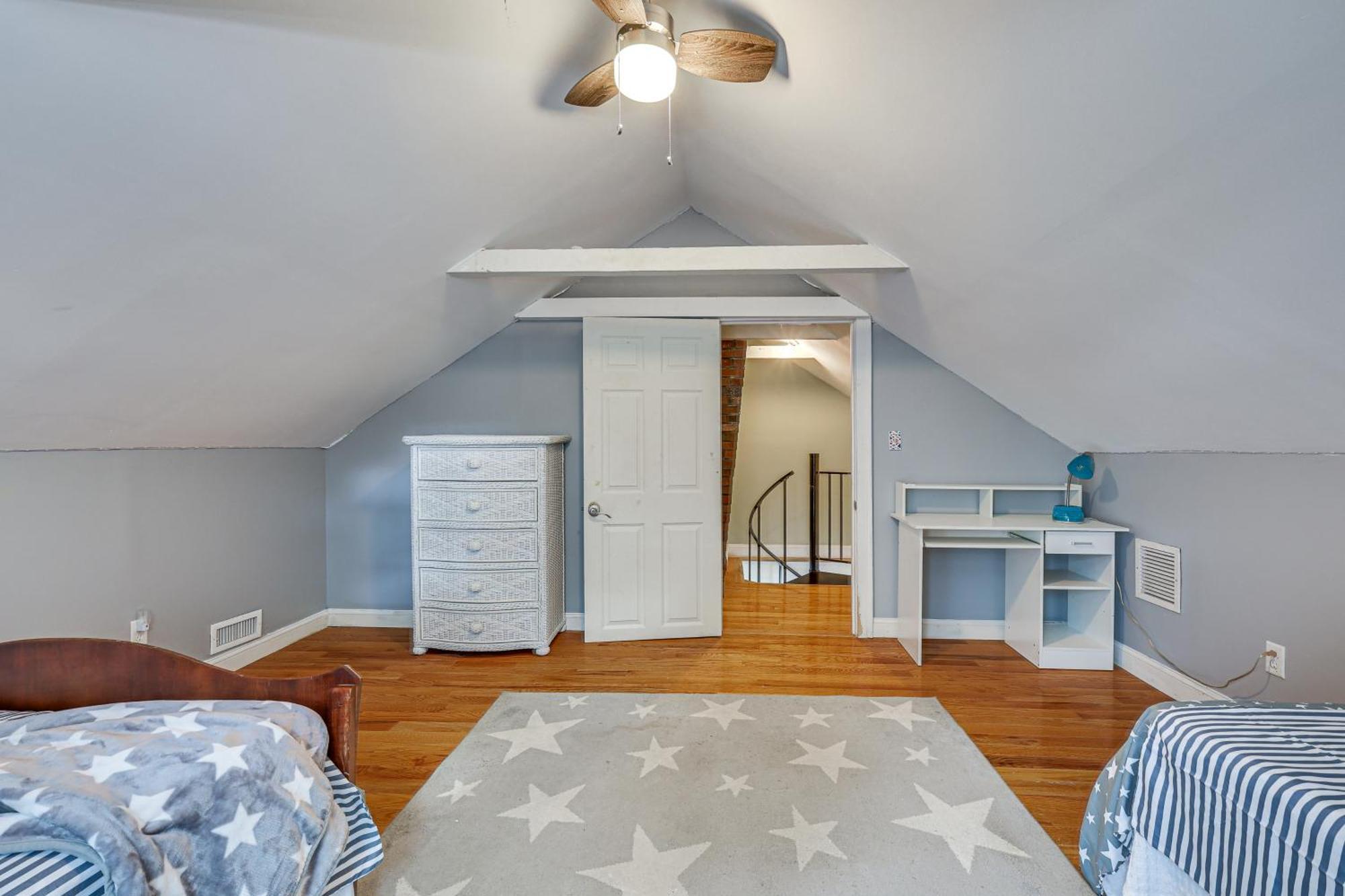 Quintessential New England Home With Patio And Grill! Putnam Eksteriør billede